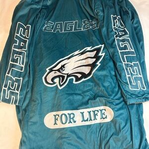 Philadelphia Eagles Robe with Hood Snuggie Sleeves Green NFL- XL